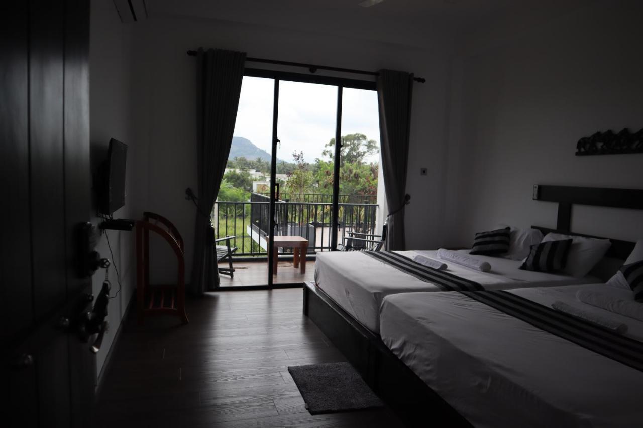 Black Mustang Hotel Dambulla Exteriér fotografie